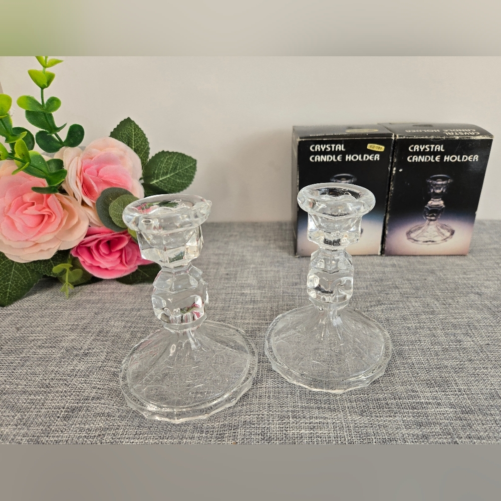 Vintage Pair of Clear Glass Tapered Candle Holders 4"‎ Tall x 3" Wide, New